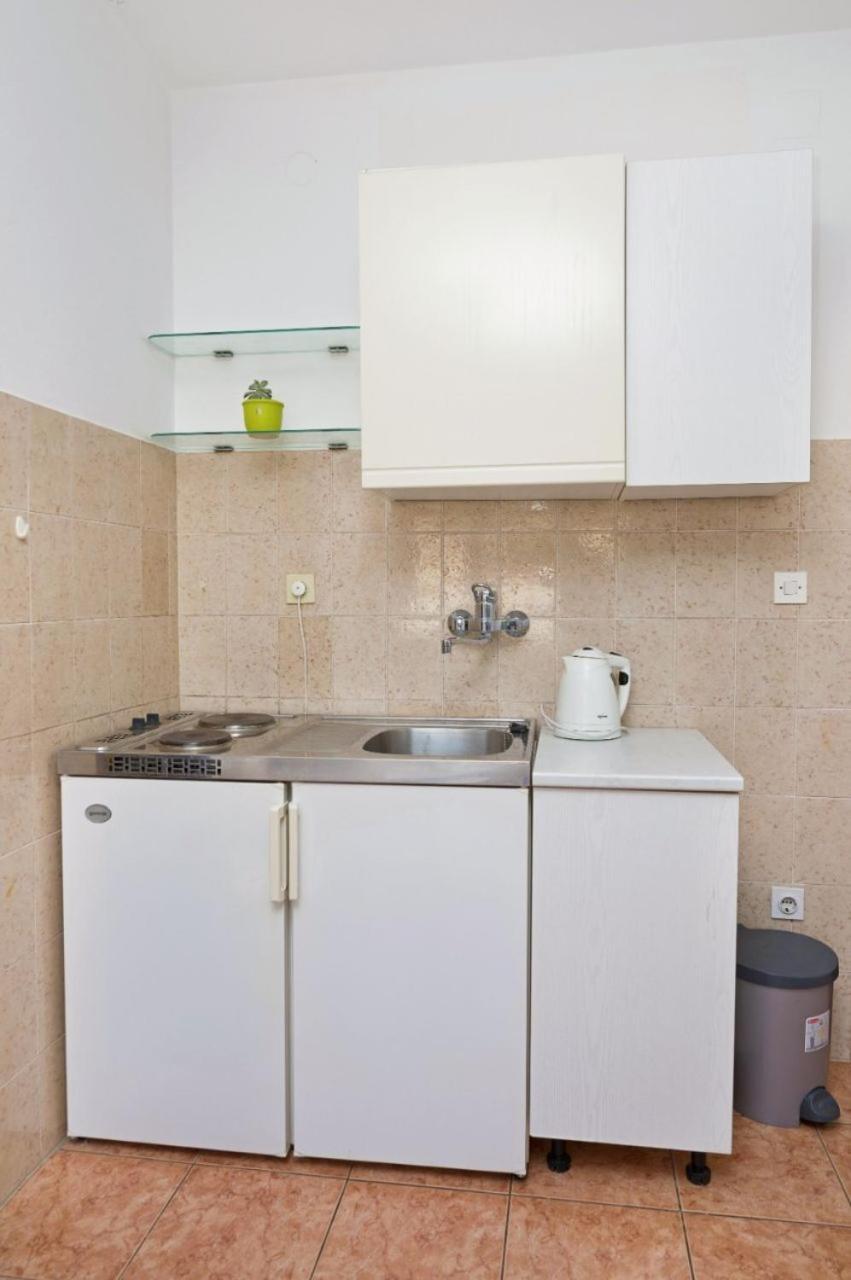 Apartments Ive - With Sea View Тисно Екстер'єр фото